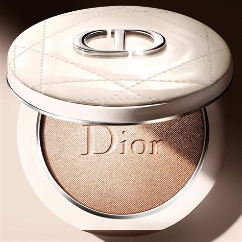 dior air golden highlighter|Dior forever highlighter.